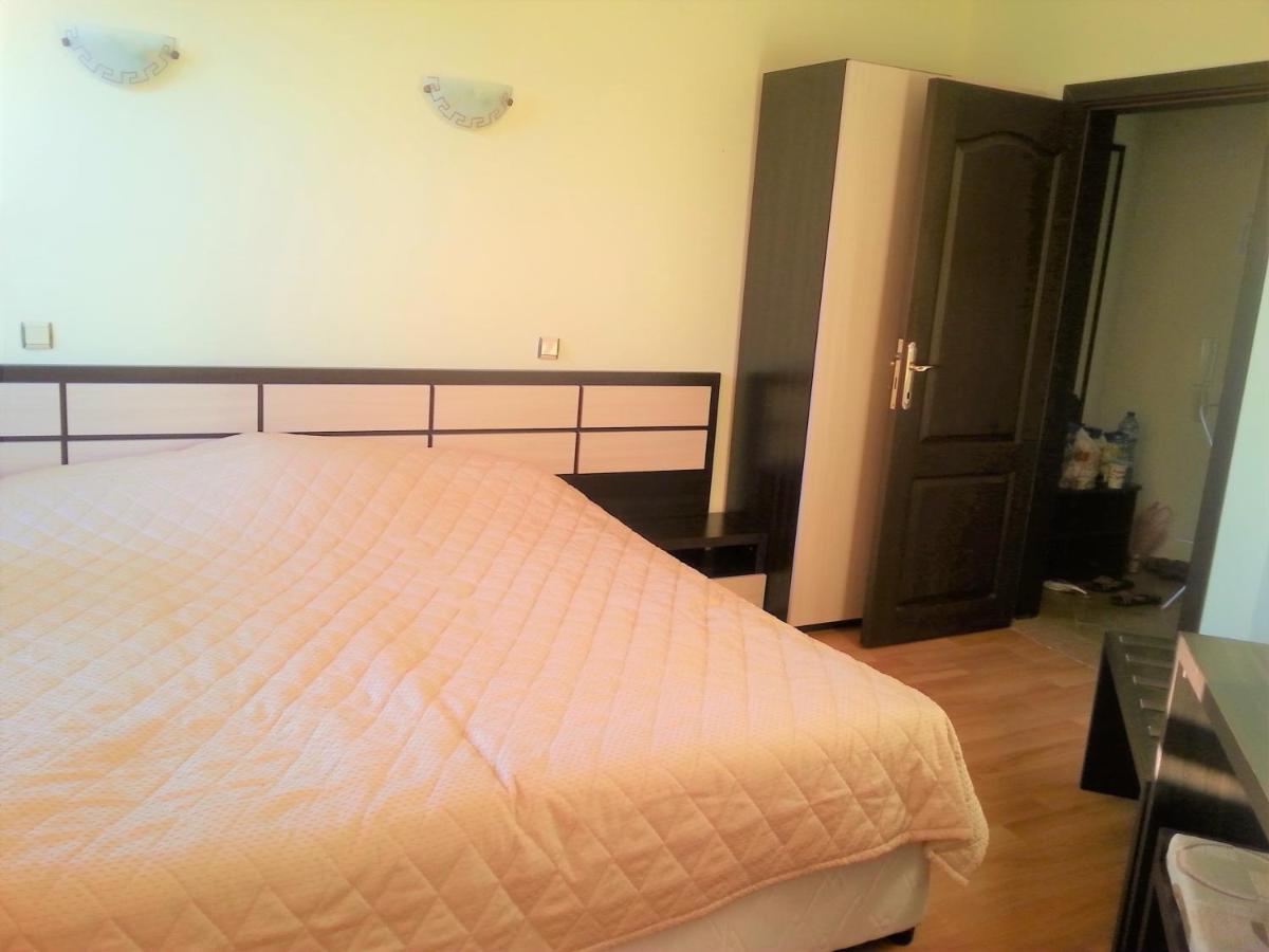 Renta Bg Apartments In ツァレヴォ エクステリア 写真