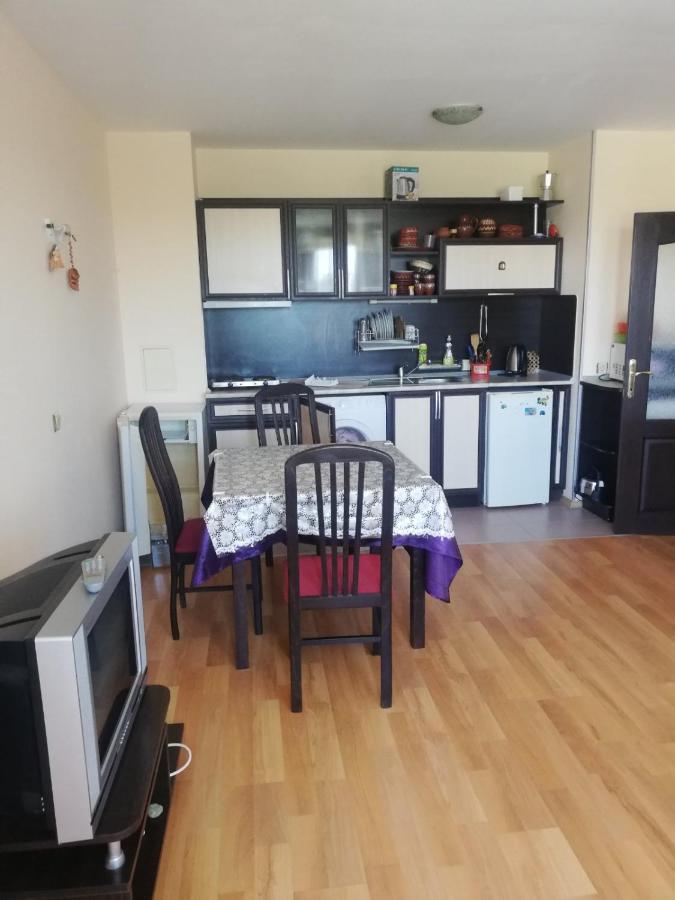 Renta Bg Apartments In ツァレヴォ エクステリア 写真